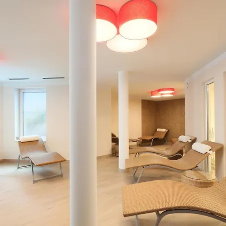 Apartment Baltischer Hof 6 *